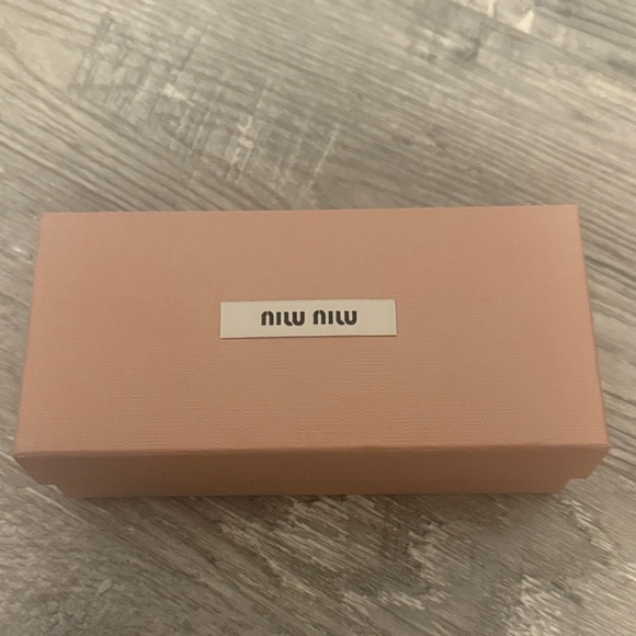 Pink miu miu Rectangular Box - Picture 1 of 3